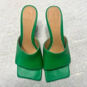 Bottega Veneta Vibrant Green Mules